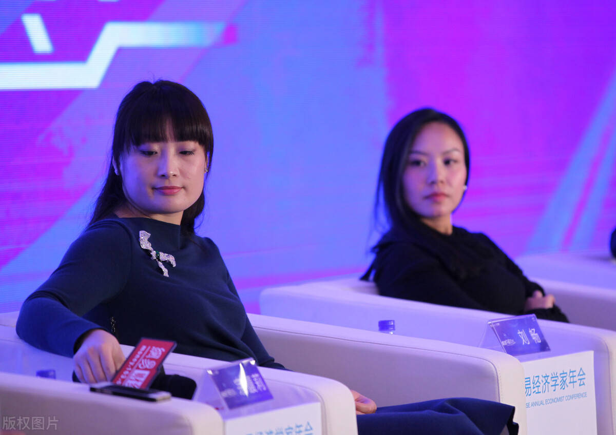 女富豪排行榜_胡润发布《2021胡润全球白手起家女富豪榜》,中公教育鲁