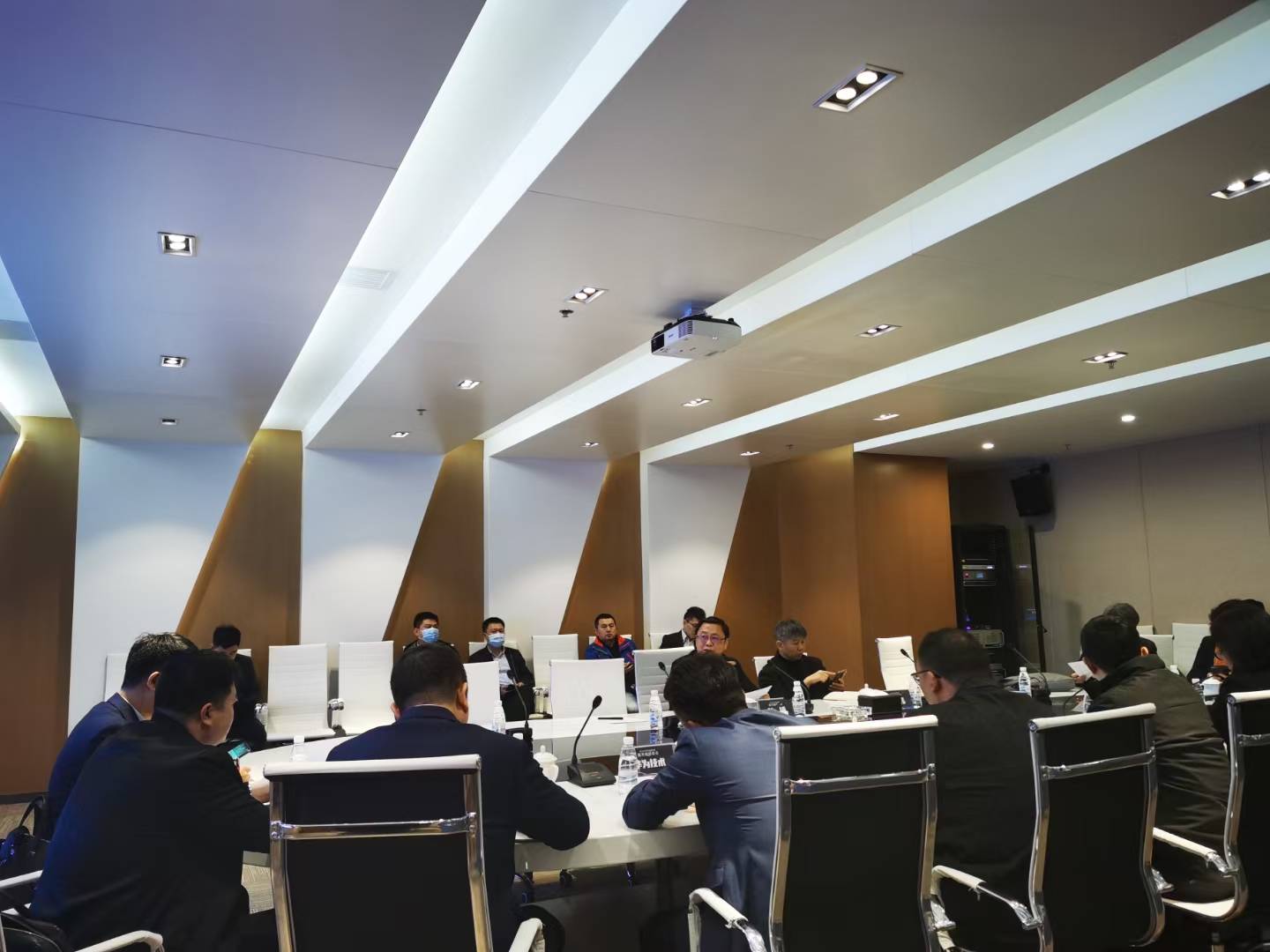 麦克奥迪内幕交易人赚152万罚没304万 董