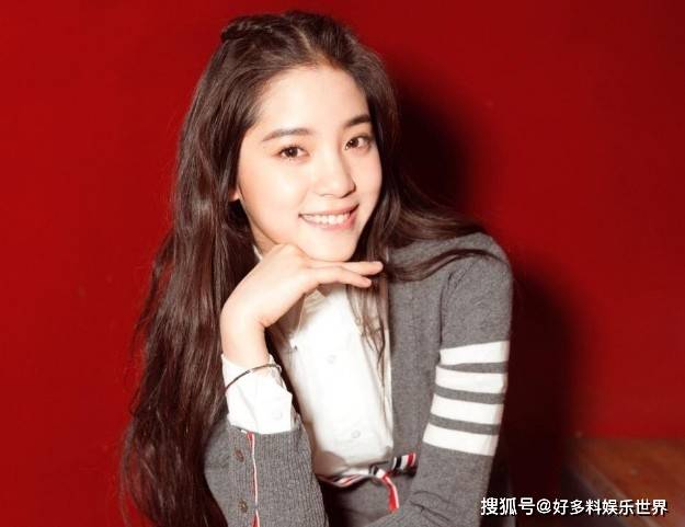 原创欧阳娜娜和邓超什么关系?网传她喜欢称呼男星为爸爸