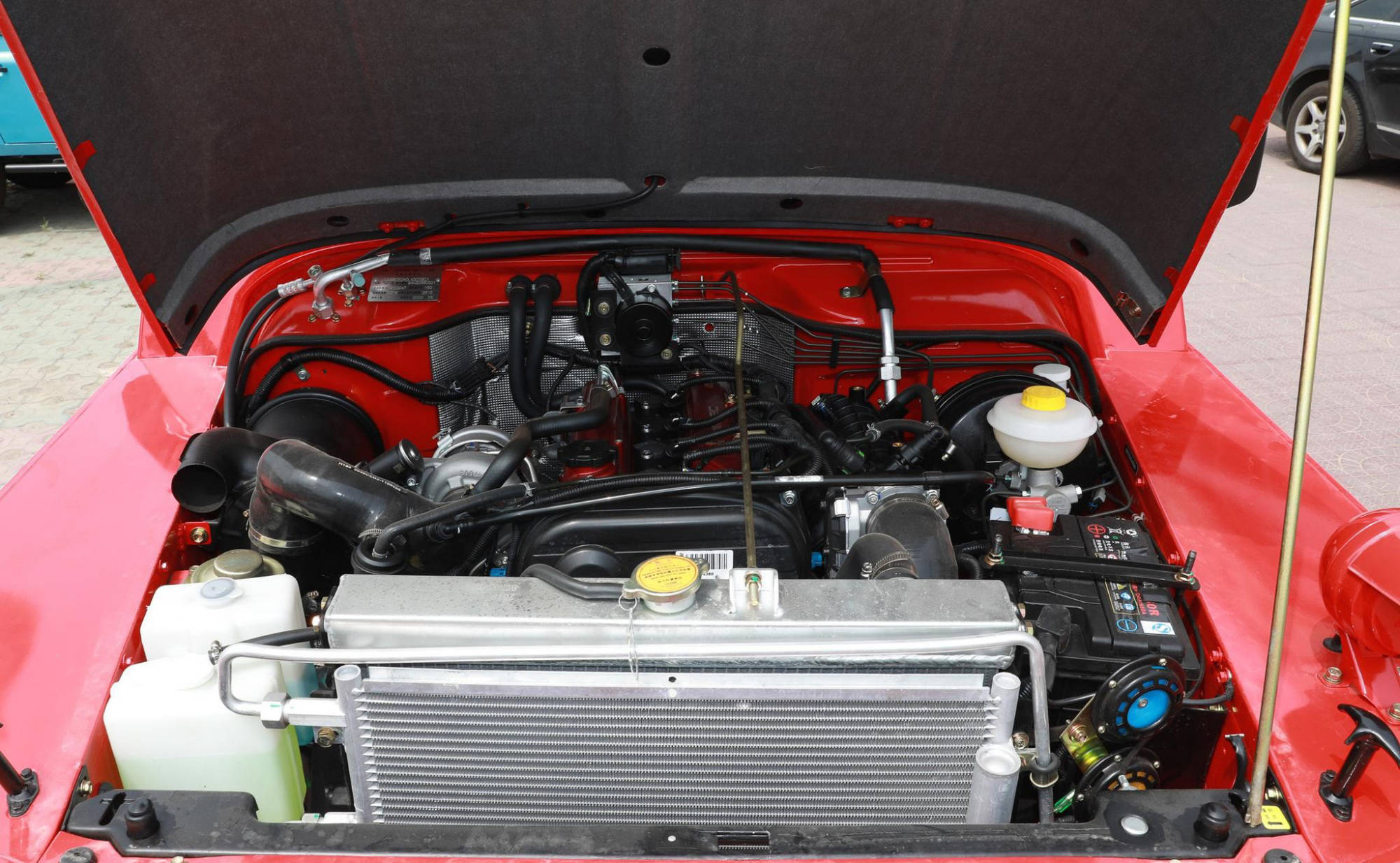 4t两款发动机,1.5t发动机最大功率100千瓦,2.