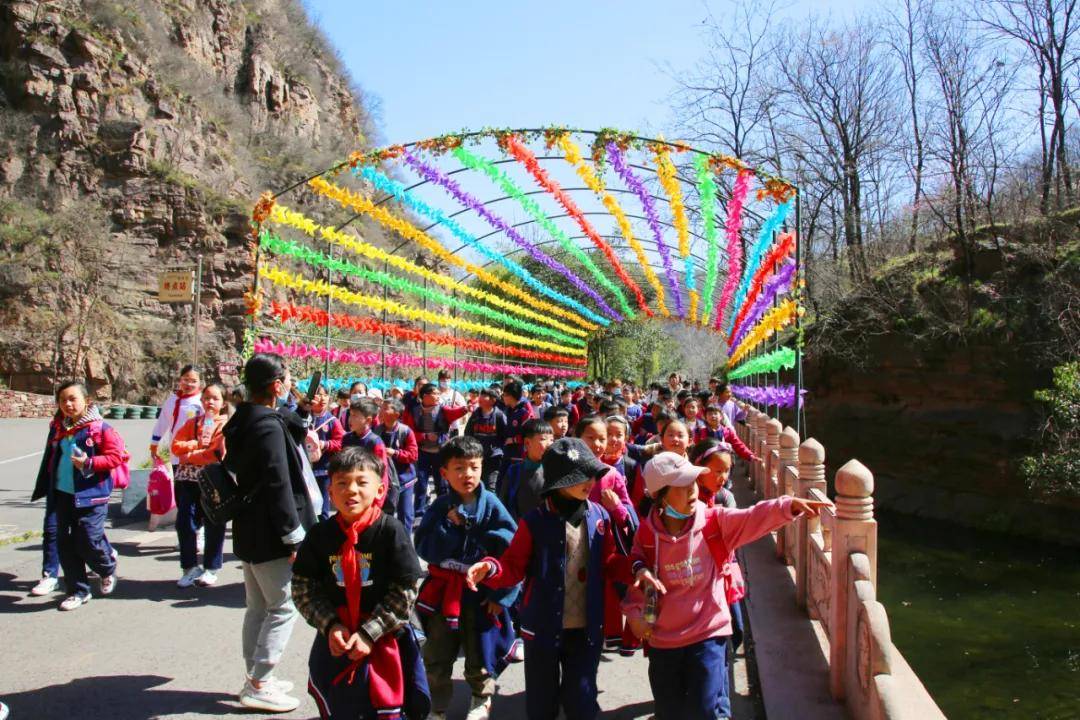 葫芦岛市龙潭大峡谷_葫芦岛龙潭大峡谷_葫芦岛龙潭大峡谷好玩吗