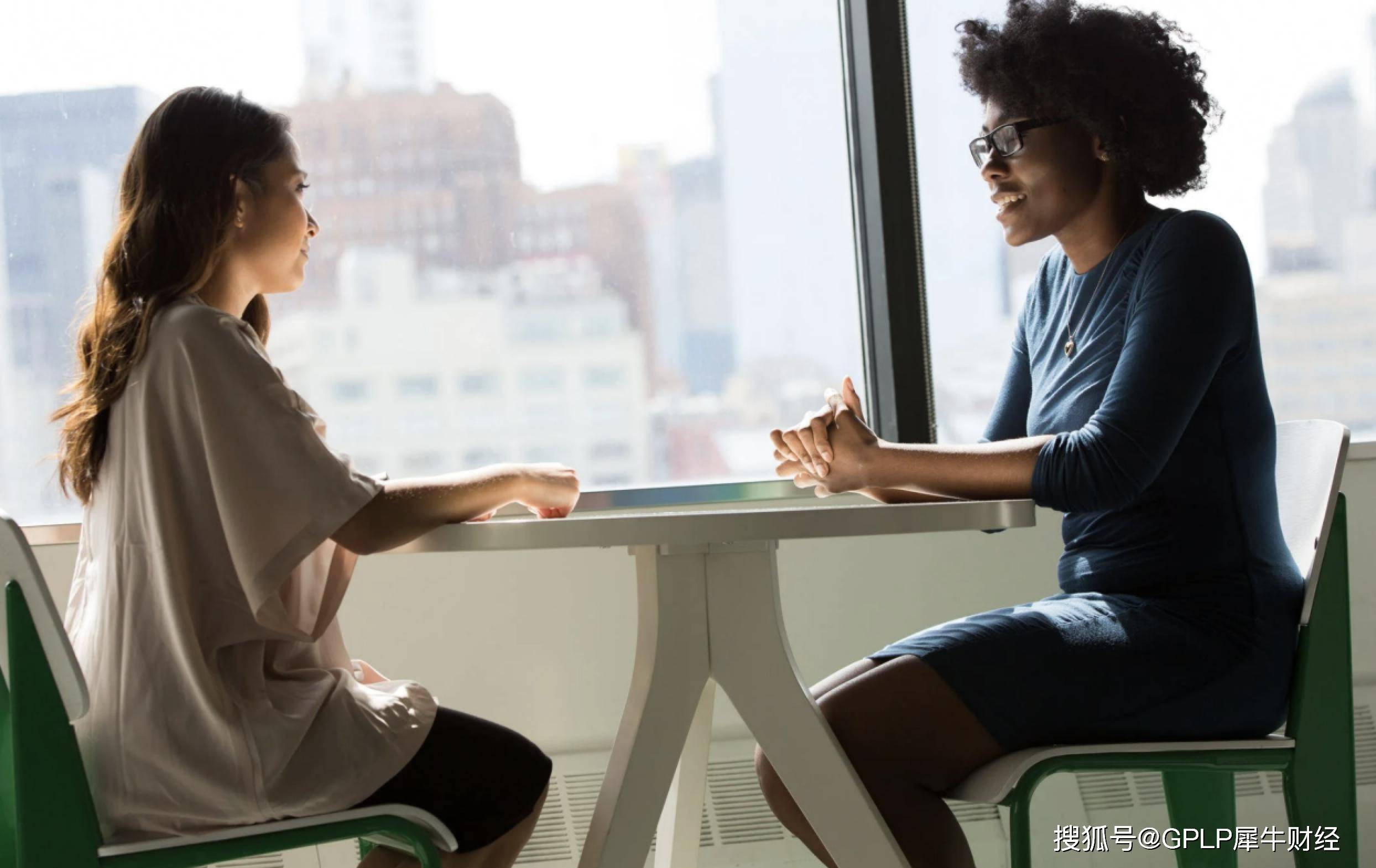 华夏保险被投诉违规收费、拒绝退款 遭接管后未