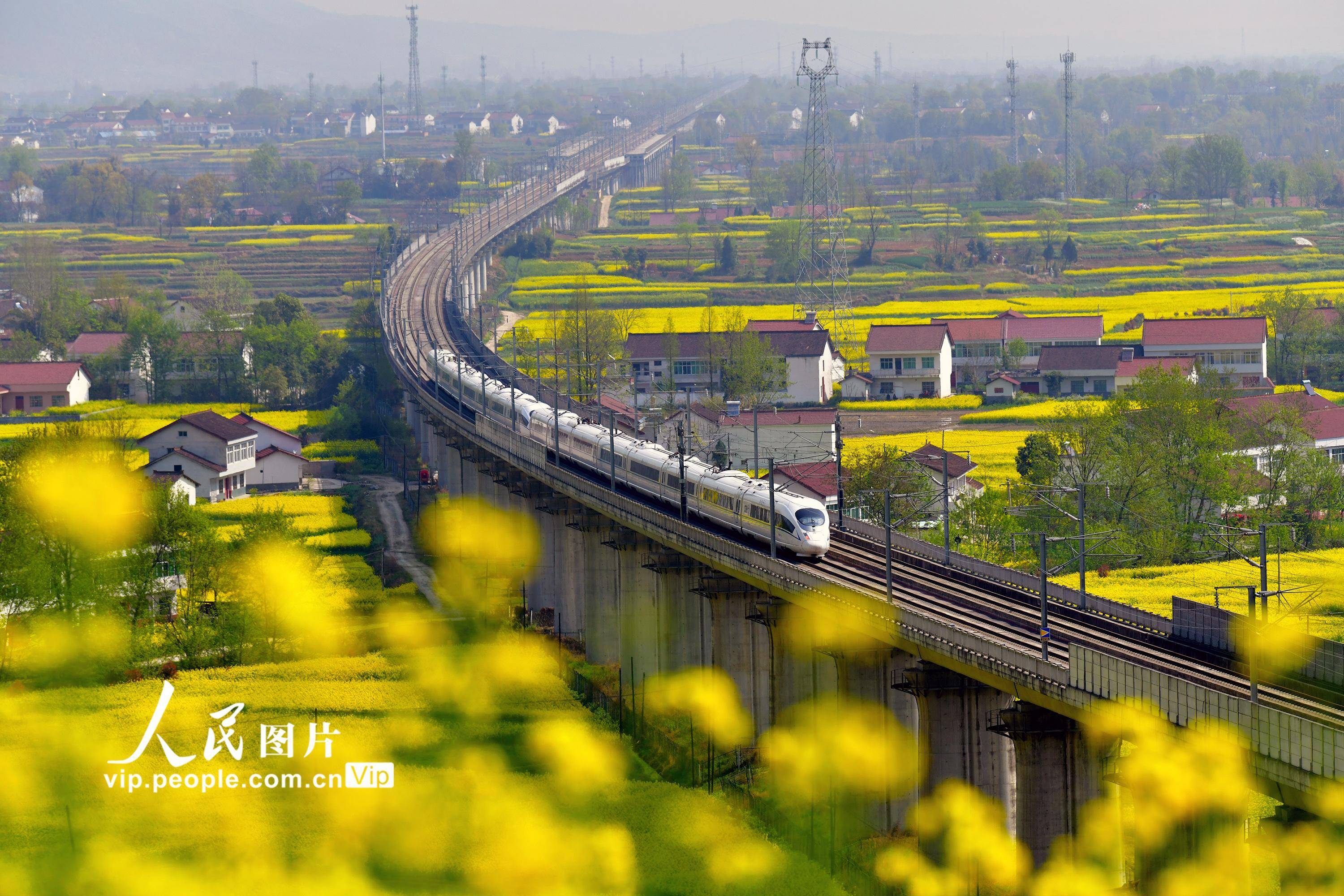 高铁风景图片大全大图图片