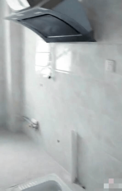 原创
这孩子好乖巧,但麻烦给孩子换双一样的筷子。