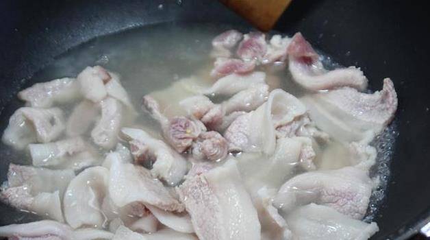 在家怎么煎五花肉 8965968678844f38b85088c29c134728.jpeg