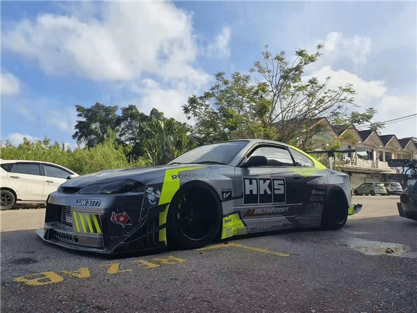 李洋分享s15改装airbft气动避震降低车身姿态变得更完美