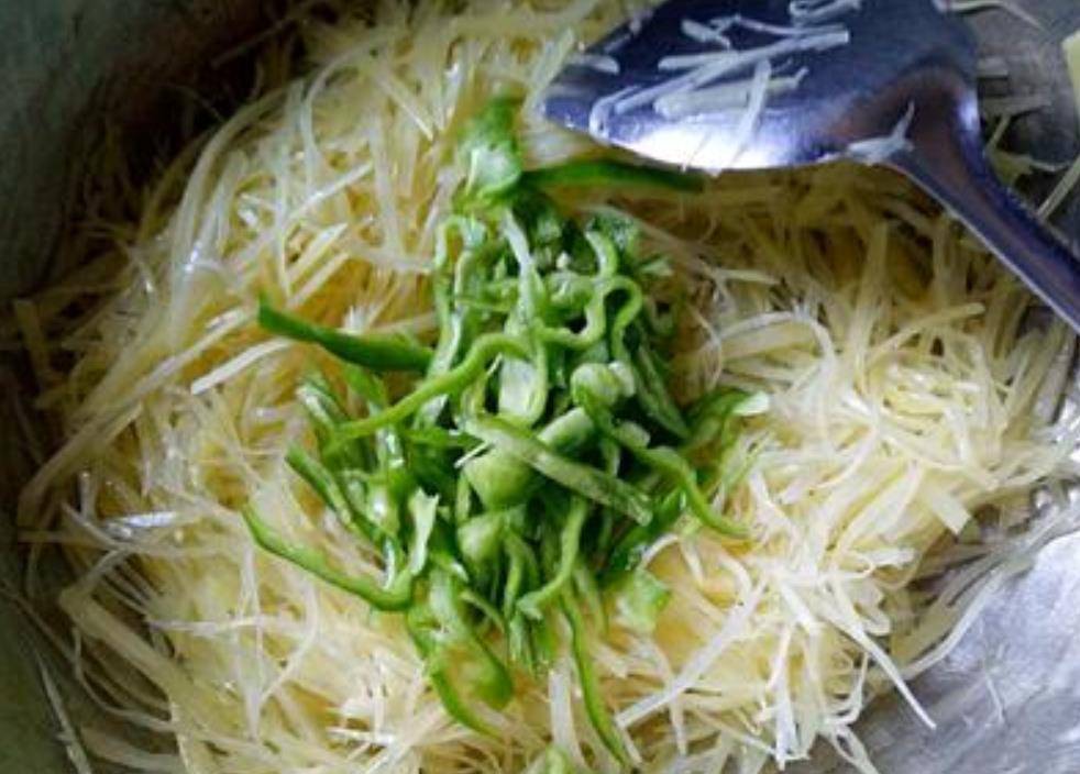土豆丝怎么保存三天 c31632fcefe64d109bfbaa11e219c099.jpeg