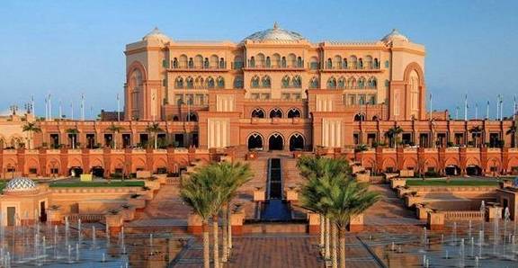 世界上唯一的八星级酒店，花费30亿美元，到底能有多奢华呢？