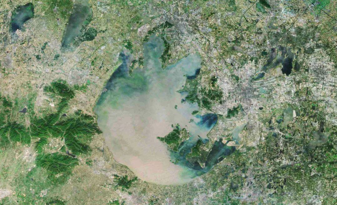 中国最适合隐居的地方，深藏江与湖