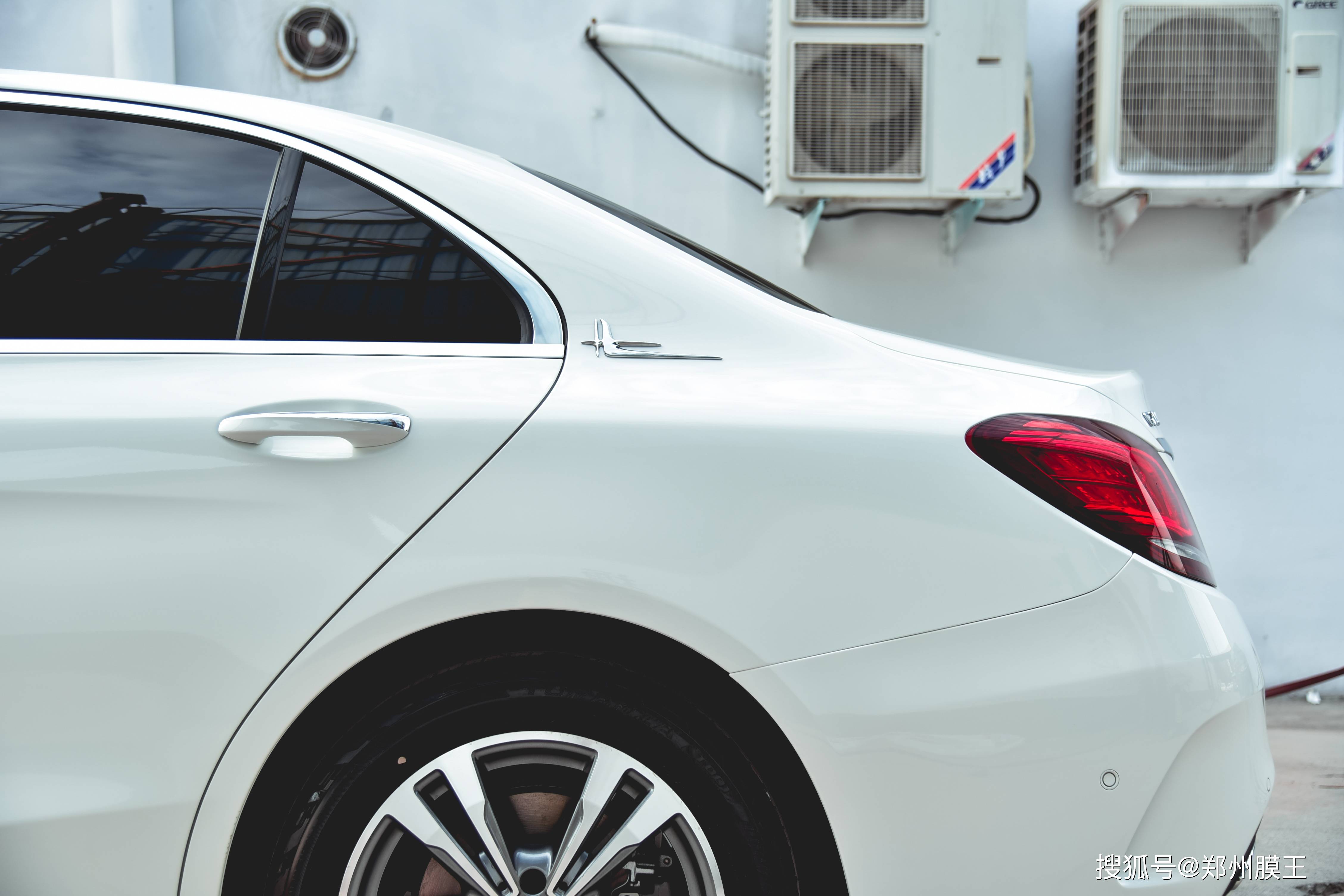 推荐一款适合奔驰c200的车衣