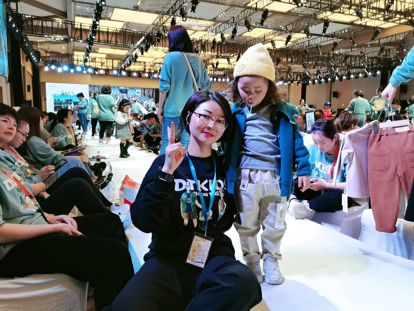 大头儿子和小头爸爸童装2021秋季订货会现场