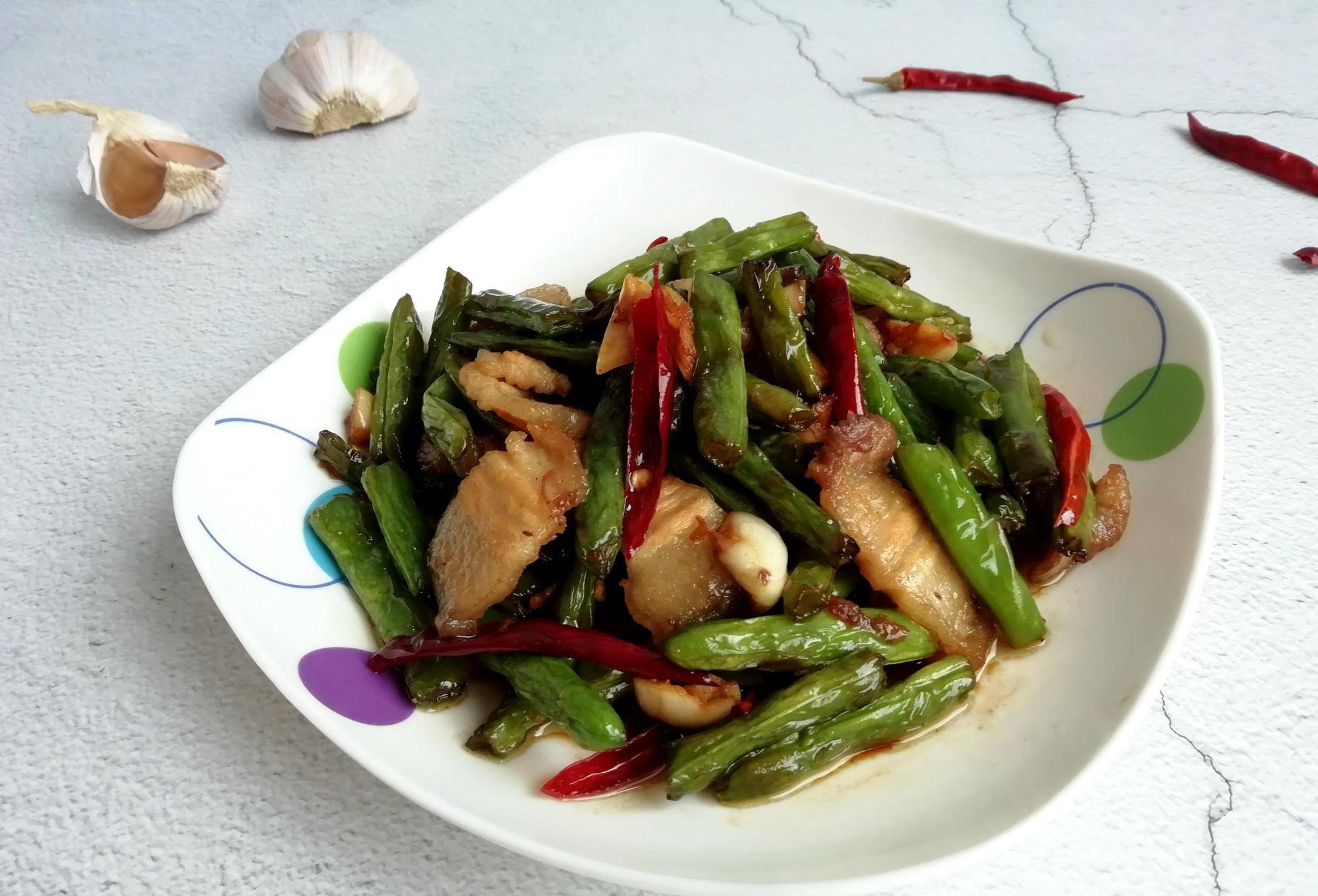 四季豆炒肉要不要先焯水 dbc69f2155d248c38d95d39852852cd0.jpeg