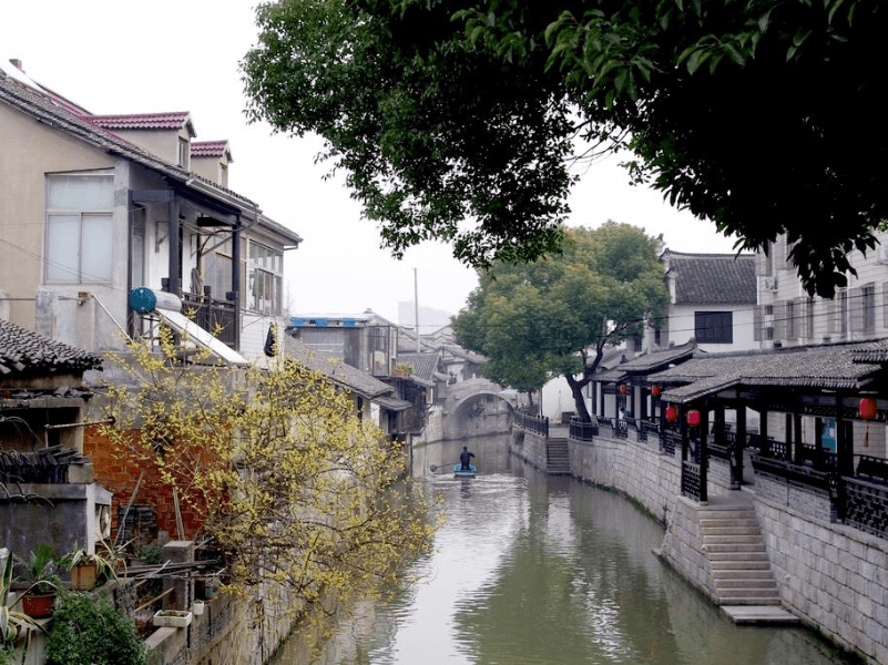 上海又一座百年文旅小镇，古色古香还不收门票，清明长假好去处