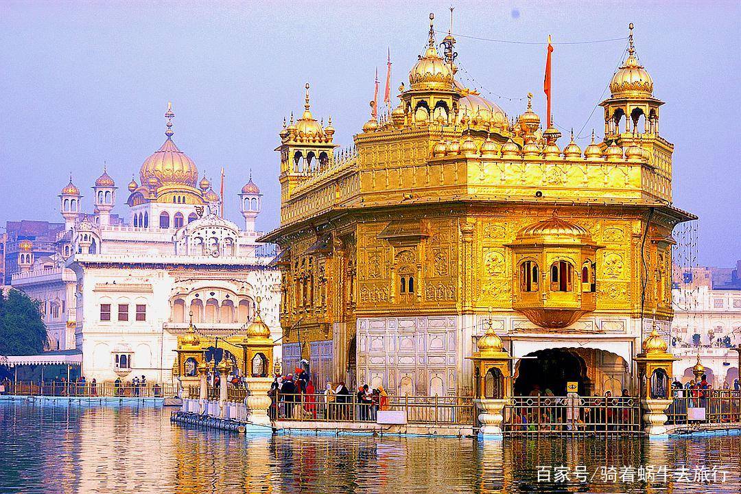 印度最奢华的寺庙，耗费750公斤黄金打造，坚持对游客免费开放