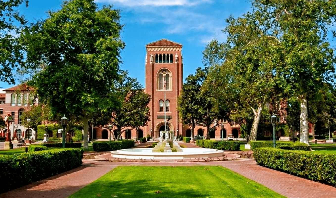 原创科比女儿被南加大录取和侯佩岑陈妍希林峯成校友光荣吗