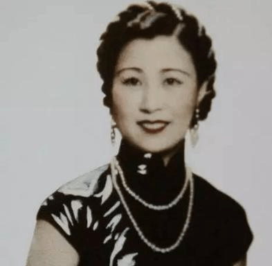 上海滩最后的名媛 111岁依旧化妆穿高跟鞋 讲究优雅了一生 严幼韵