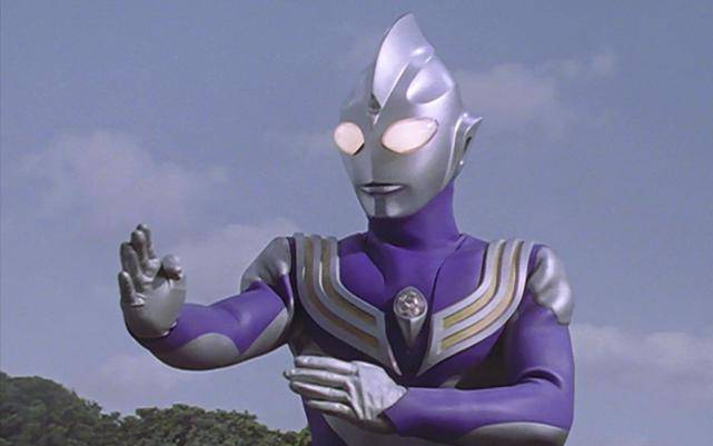 b站上线迪迦奥特曼,20年前的老特摄剧为何能成为霸权番?