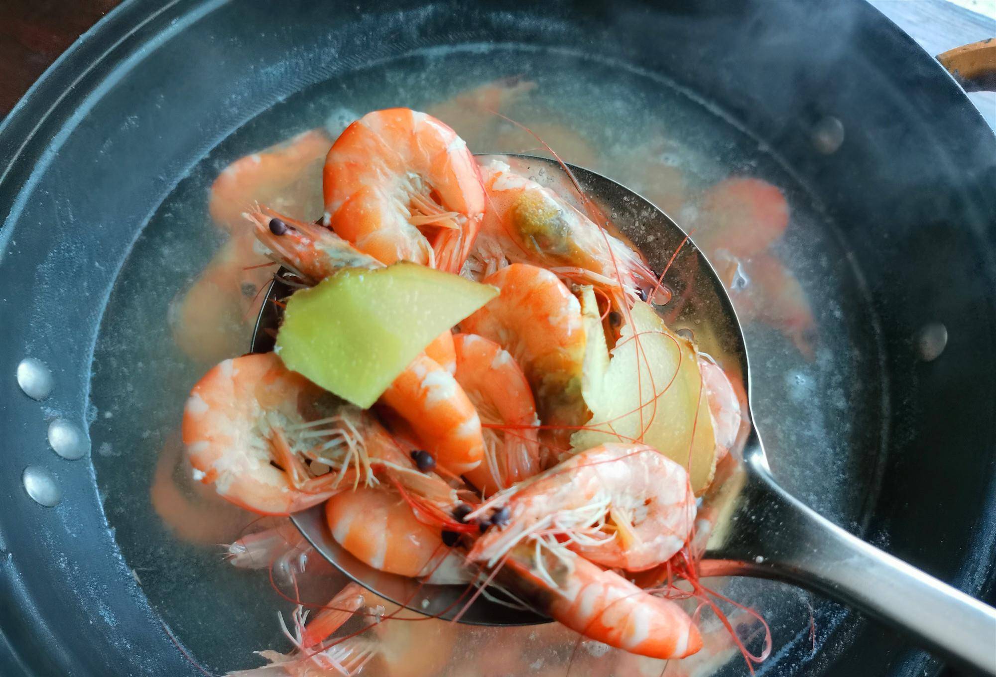 15f0d846e12a43d99b5308838d7a7f9d.jpeg