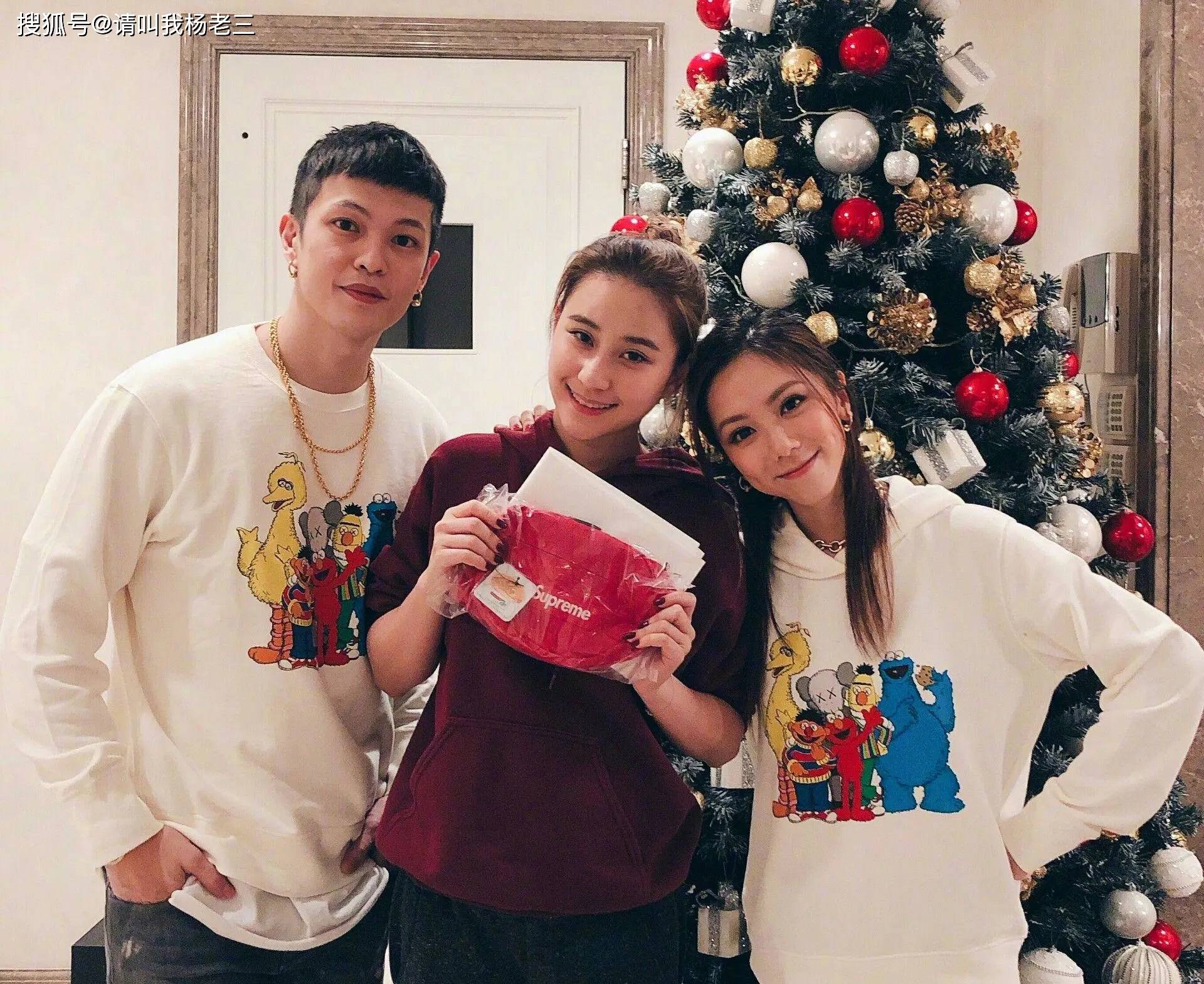 买什么礼物给男朋友的家人 28794a8947074e799768790b0a8dd92b.jpeg