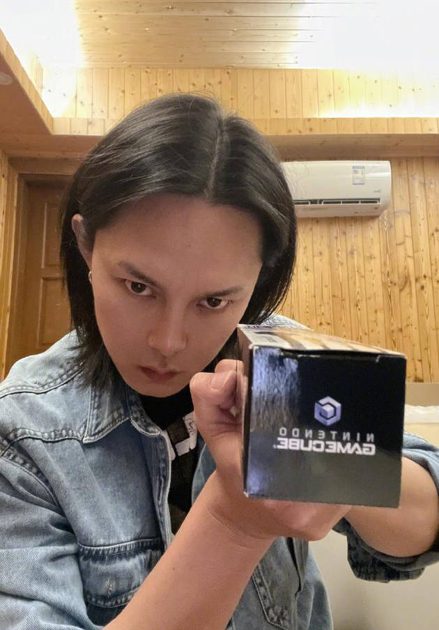 减肥成功!尹正自曝尺寸已经回到"陆离"时期了