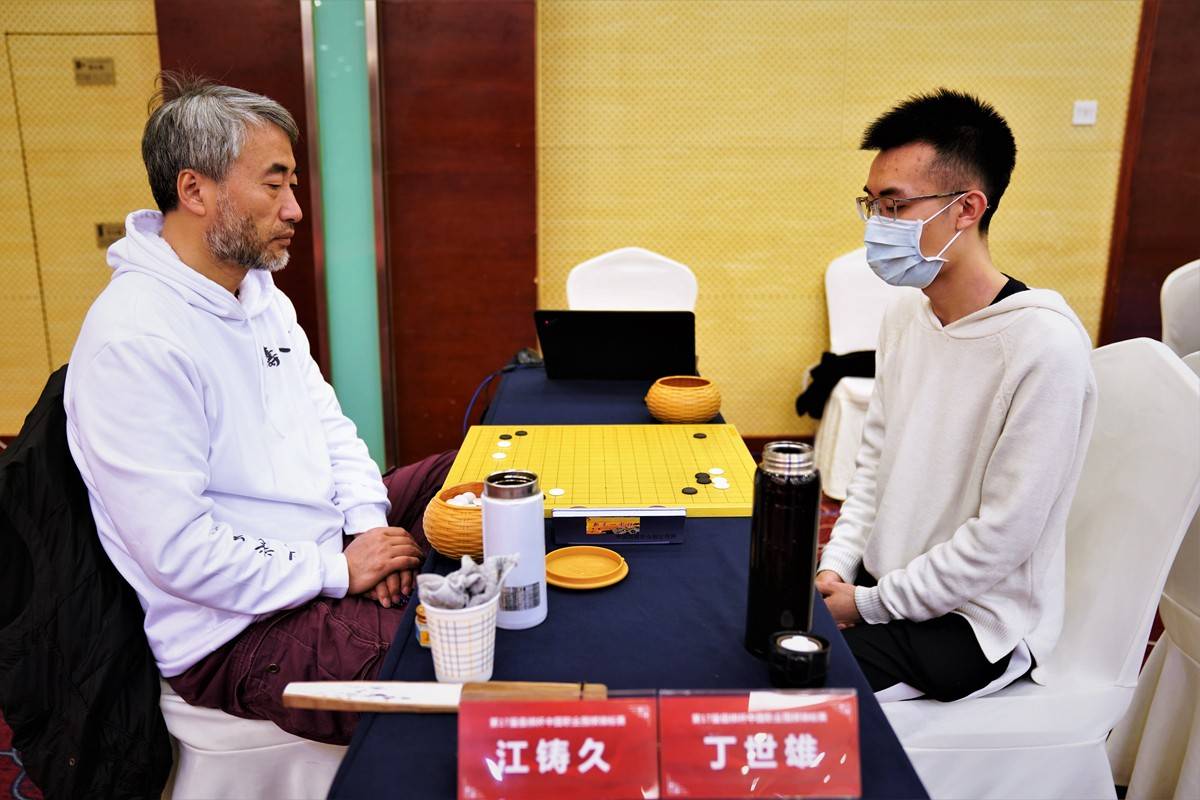 倡棋杯芮乃伟江铸久遭淘汰 女将全部出局_围棋