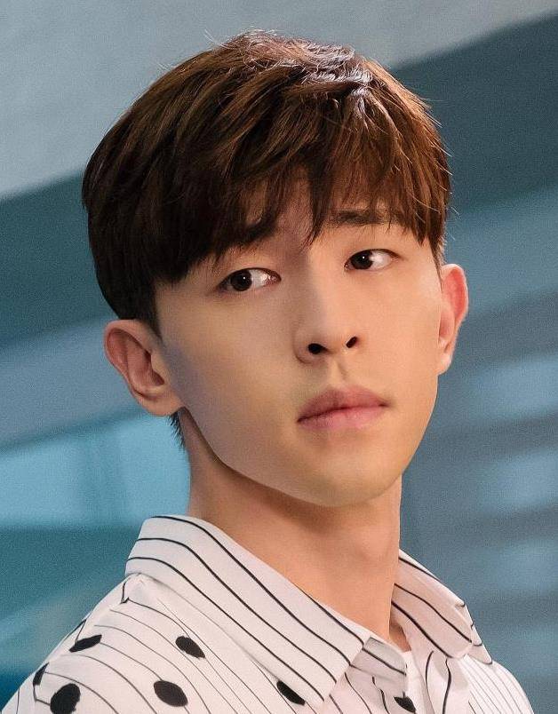 由angelababy(杨颖),邓伦,朱一龙,许娣主演的《我的真朋友》将于明天