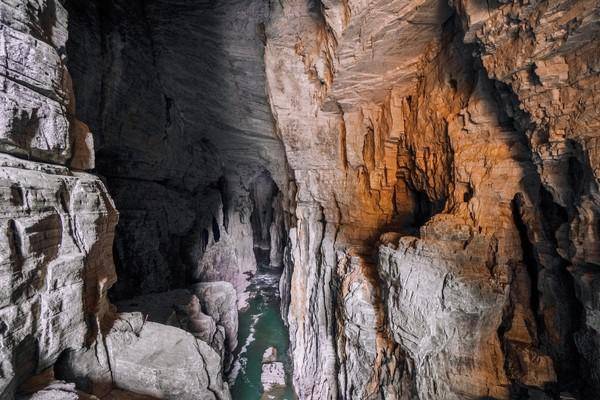 “中国最美的地方”，中国最美六大旅游洞穴——腾龙洞