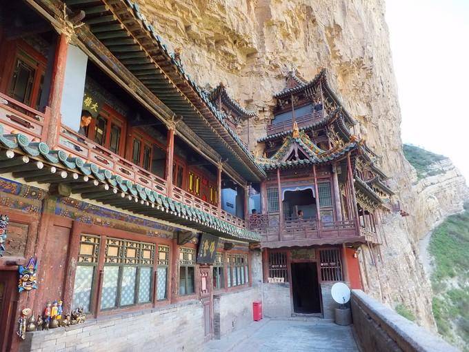 岩石|恒山悬空寺