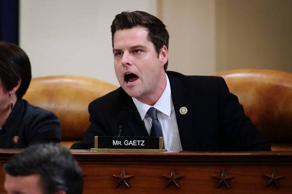 原创美议员与未成年少女发生关系坚决不承认发评论称自己不是和尚