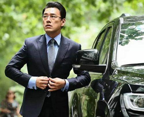 这3位中年男演员才是"霸总"专业户,一看就是有钱人