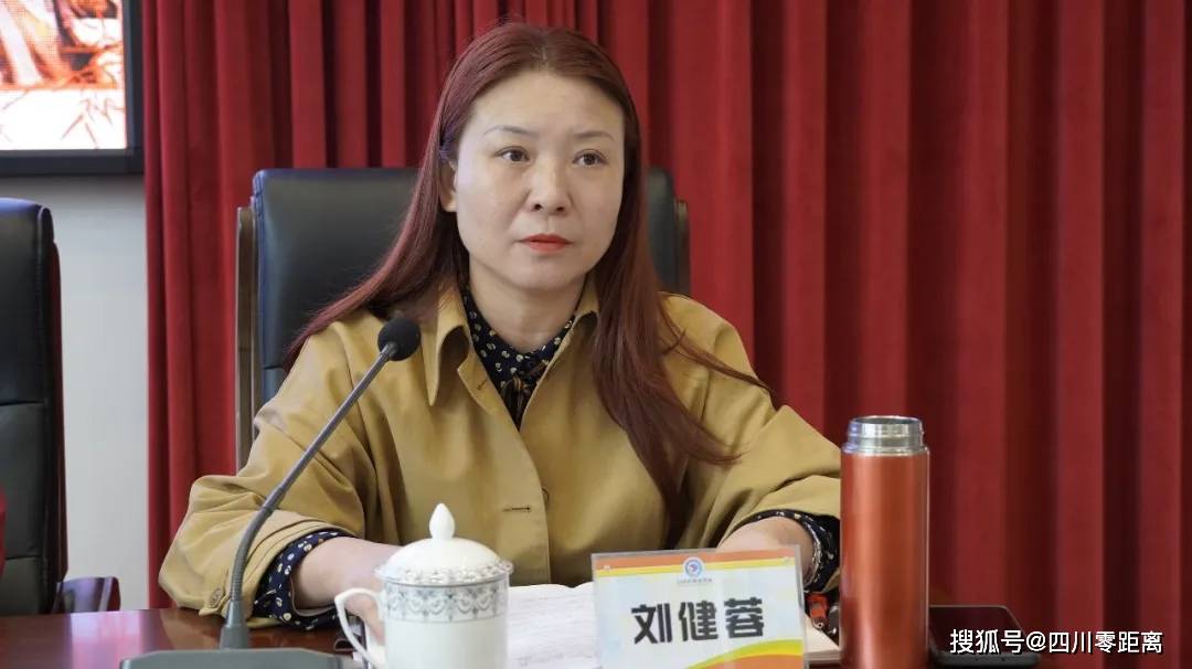 安全从我做起:"华丰安全生产月"活动暨江油外国语学校安全工作会