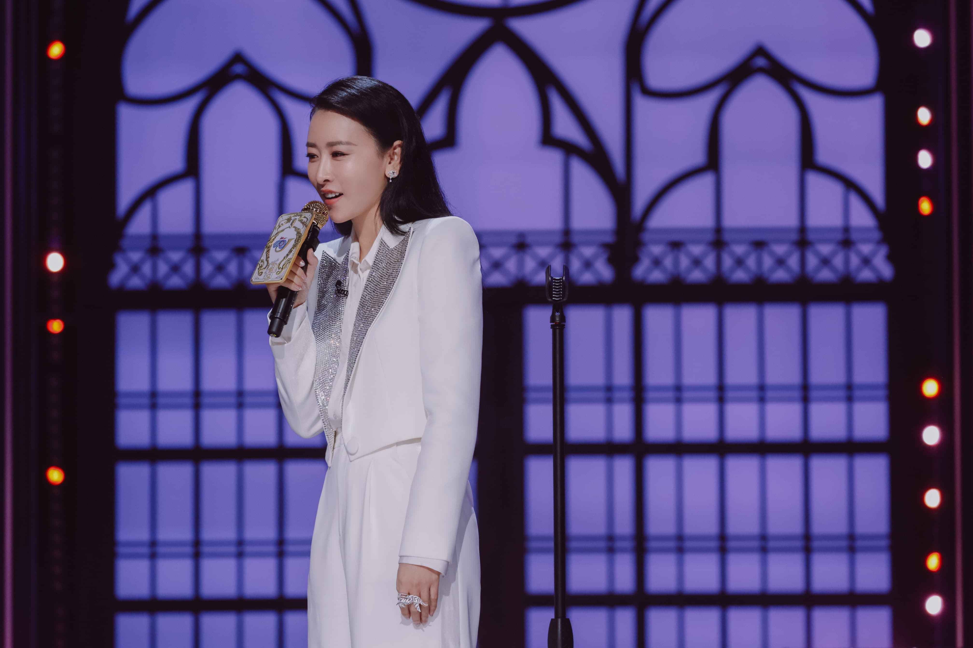 《听姐说》沈梦辰坦白不结婚原因 王子文自曝主动告白初恋