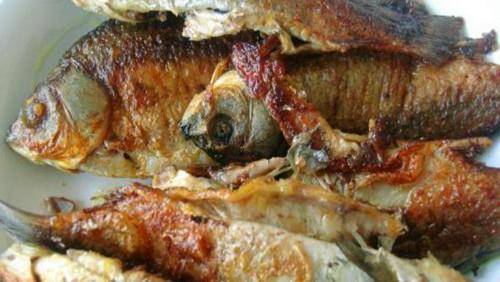 小鱼怎么炸的好吃 6243a645b6a249c5a386978594998810.jpeg