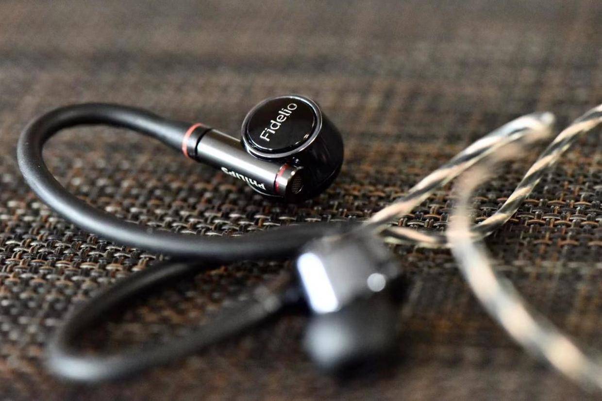 听她飞利浦fidelios3圈铁hifi耳机深度测评