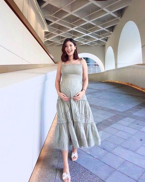 明星怀孕肚子超大香港图片