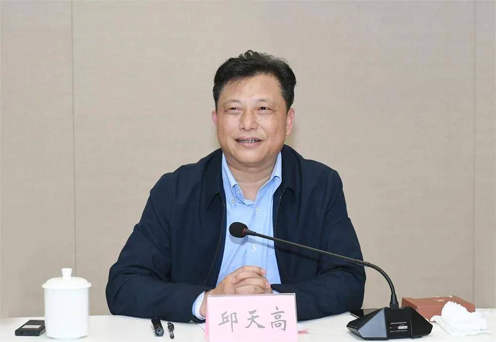 江铃集团党委书记,董事长邱天高作重要讲话,江铃集团党委副书记,总