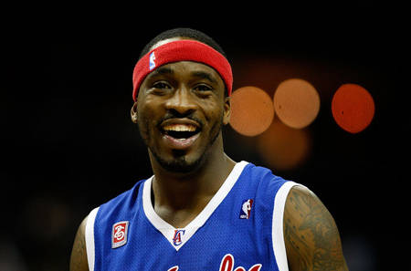 原创想让詹姆斯打下手为刷三双不择手段的戴维斯后来发展如何