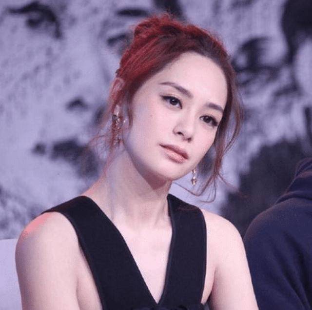 阿娇年轻时颜值多高和陈冠希合照曝光碾压众女星