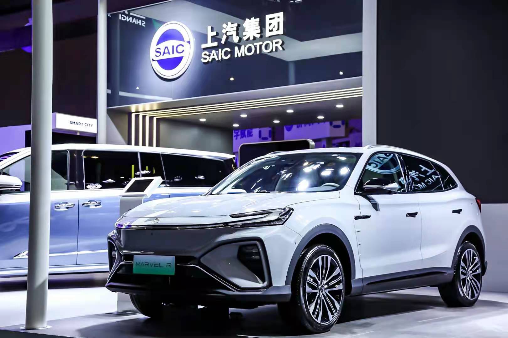 科技创新赋能上海智造上汽智能电动汽车闪耀2021上交会