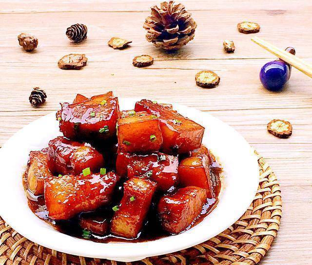 红烧肉怎么做的软烂孩子吃 0ca18b7d36f84d39bb89752afe9b3e54.jpeg