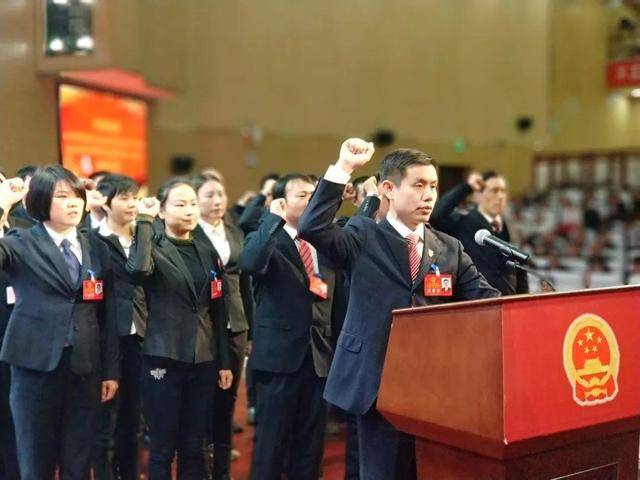 已任正科级满3年的公务员领导干部