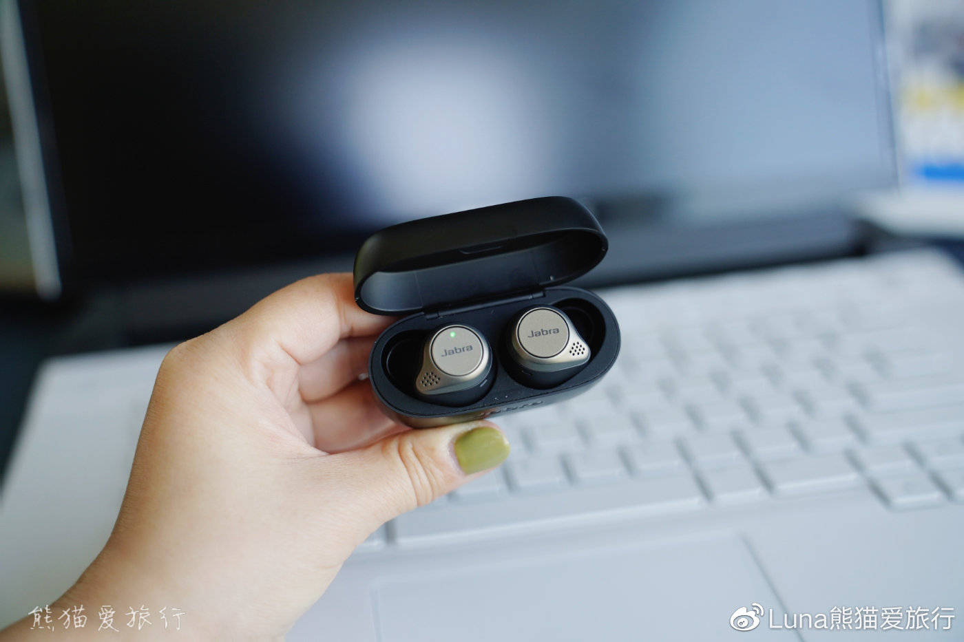 Jabra|超强续航28小时，不磨耳朵的蓝牙耳机，我的撸铁跑步好伙伴
