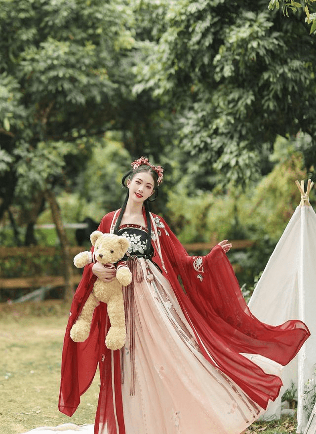 四套基础款齐胸套装,风格仙气又飘逸,穿上你就是小仙女