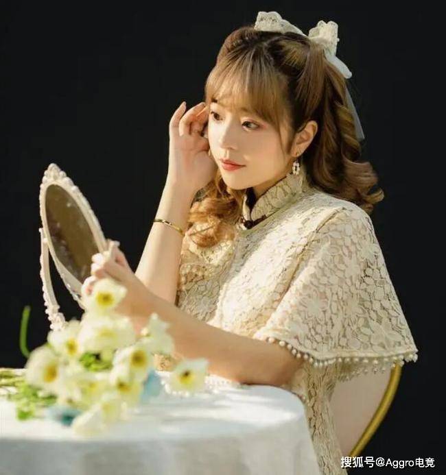 郝一点自曝发量稀少出现秃顶危机小娇妻形象彻底崩坏