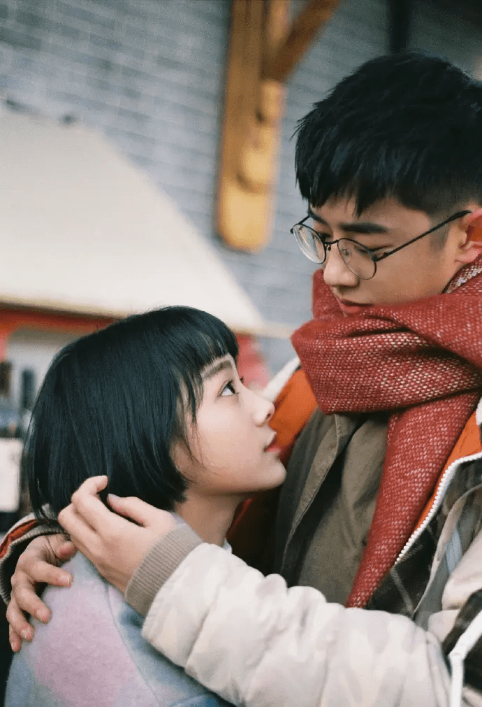 张子枫荧幕初吻给了梁靖康看看鲁照华梁靖康的曾少年