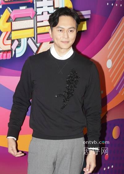 张智霖喊感动:细心研究剧本_张继聪