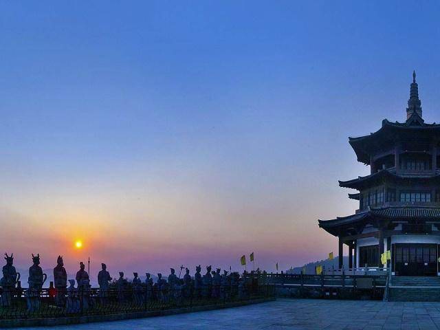 浙江最具潜力的城市，是宁波最发达的县级市，被称为“浙江宠儿”