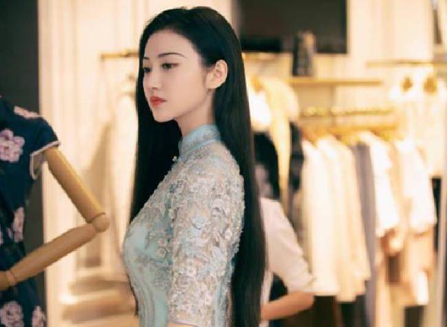 司藤电视剧景甜 bff64401e6894cb5b33e74f8a4d717ef.jpeg