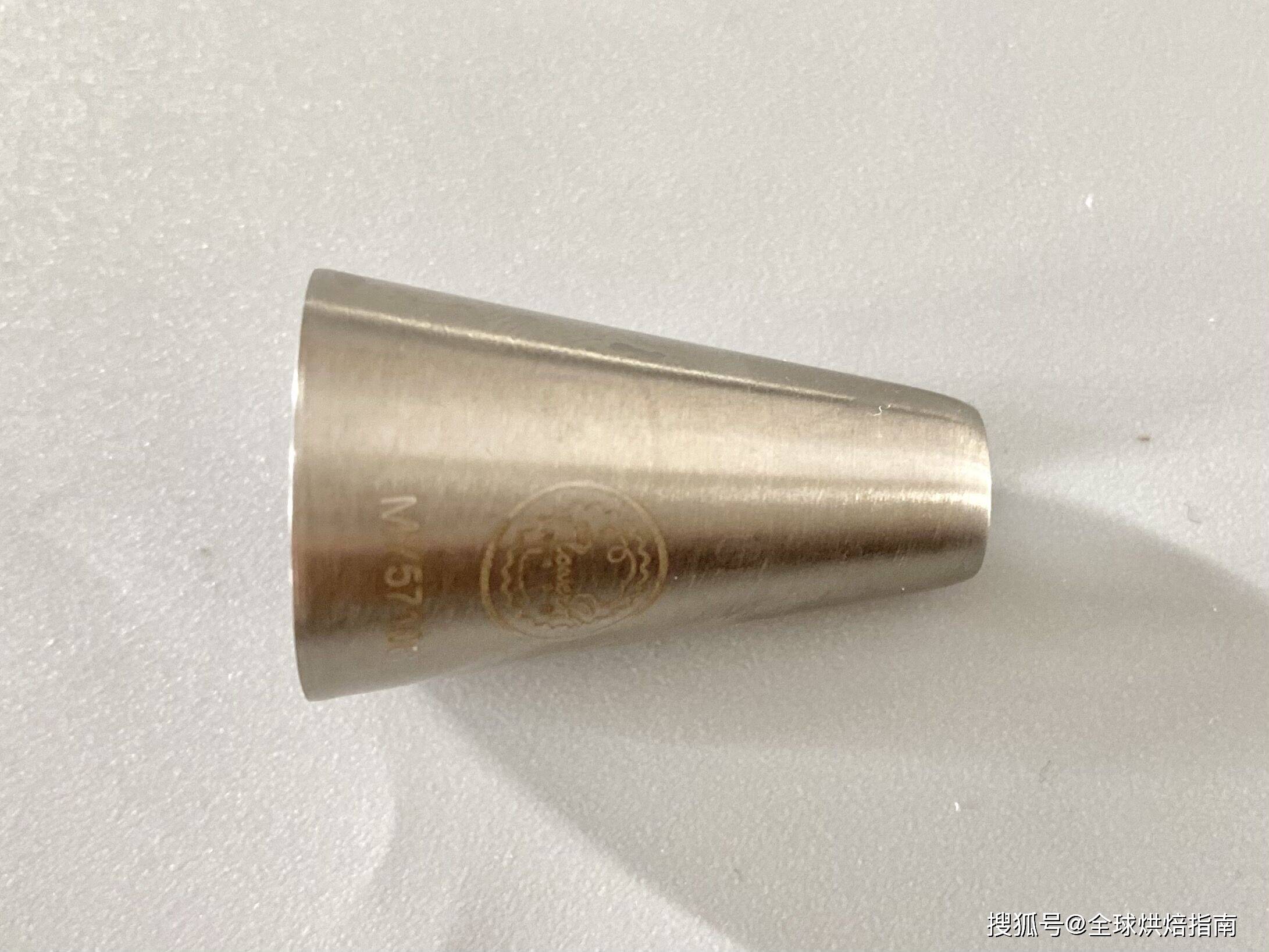 72張動圖教會你升級版裱花手法（二） 熱愛美食 第18张