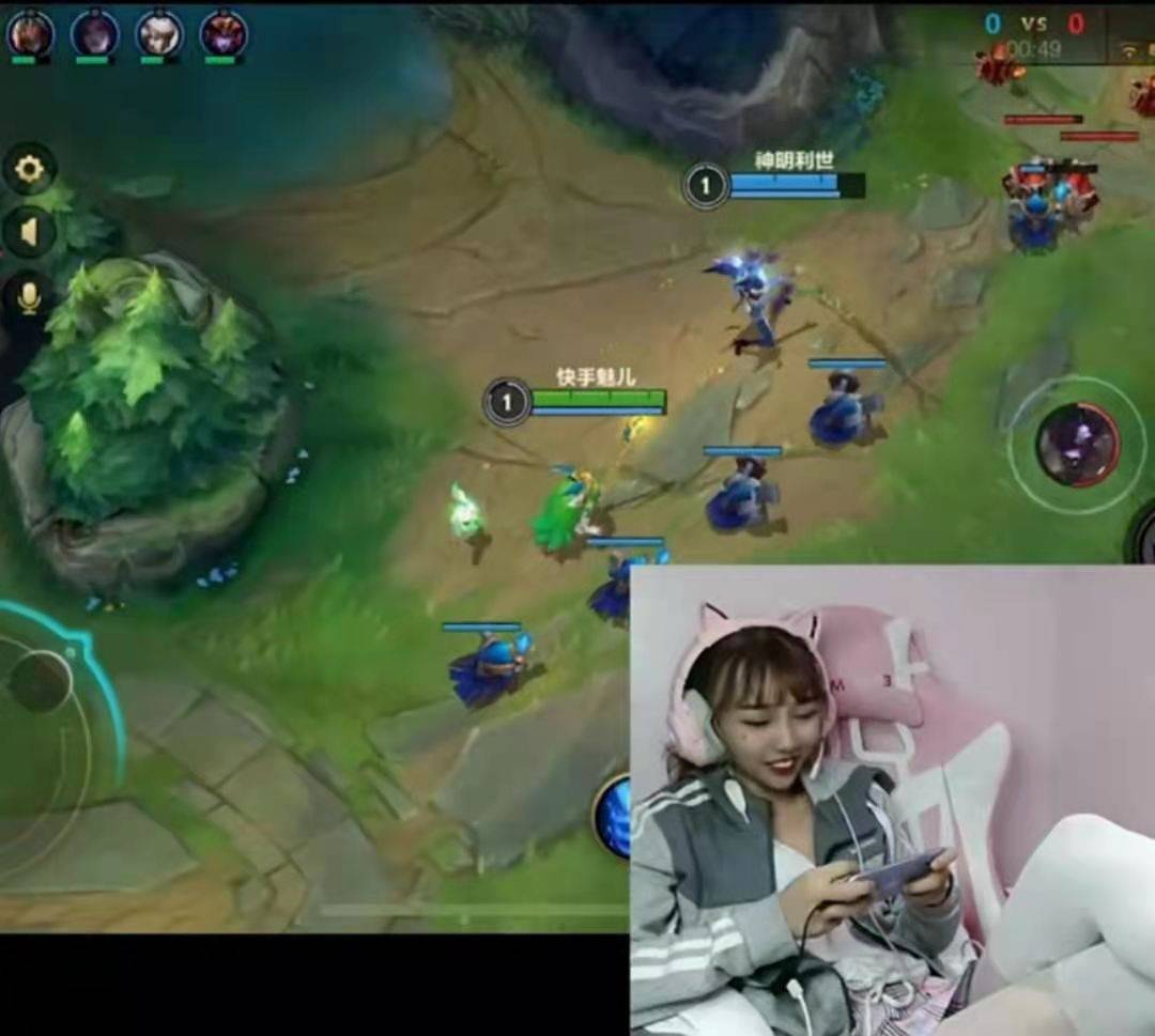 声甜技术高,换装直播令人一亮!